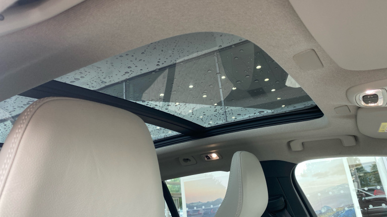 Volvo Xc40 1.5 T5 Recharge PHEV Ultimate Dark 5dr Auto Estate